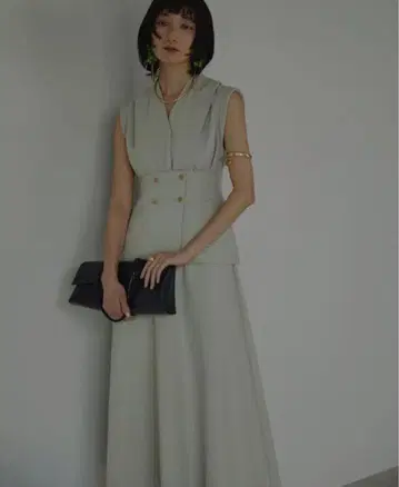 Ameri SHOULDER PADDED PEPLUM DRESS