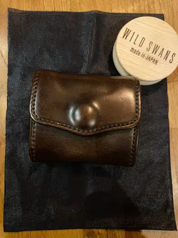 WILD SWANS 코도반 코인 케이스