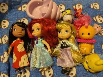 디즈니 애니메이터즈 컬렉션 아리엘, 오로라, 릴로