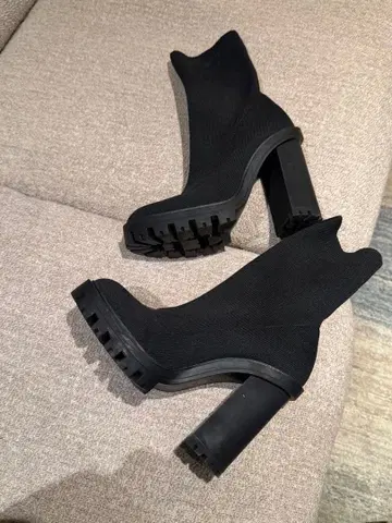 ZARA 니트 앵클부츠 38 블랙