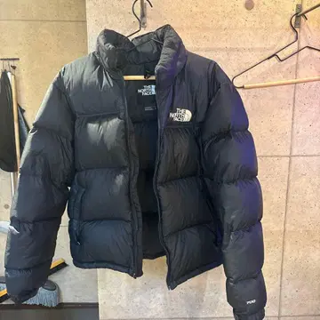 THE NORTH FACE 블랙 다운 자켓