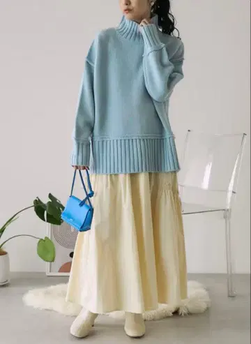 FREAK'S STORE 터틀 볼륨 니트