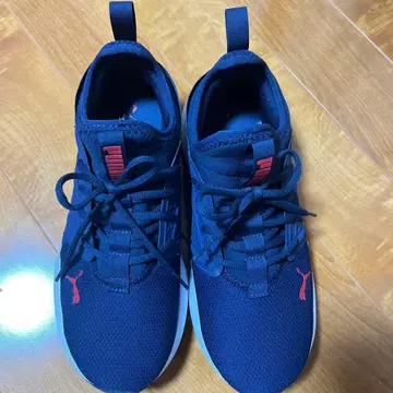 PUMA SOFTRIDE 네이비 스니커즈 26.5cm