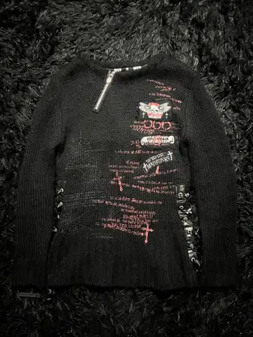 MAD PUNKS skull sweater