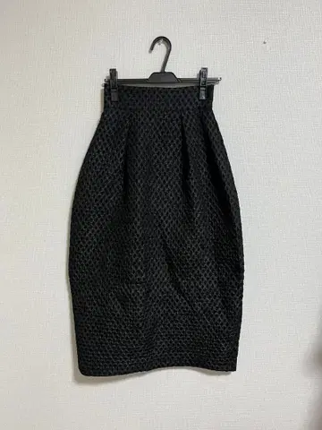 Narcissus 자카드 코쿤 스커트