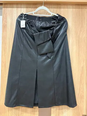 가죽 롱 스커트