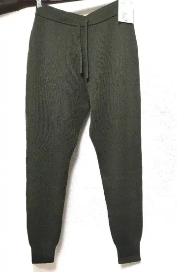 새상품 HUMAN WOMAN 니트 조거 팬츠