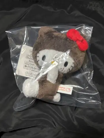 헬로키티 x 몬치치 S 키티 볼 체인 마스코트