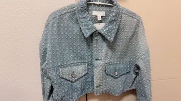 H&M 비즈 장식 데님 자켓