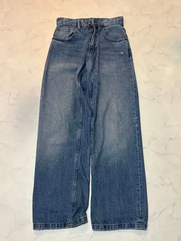 ZARA 라이트 블루 배기 핏 청바지