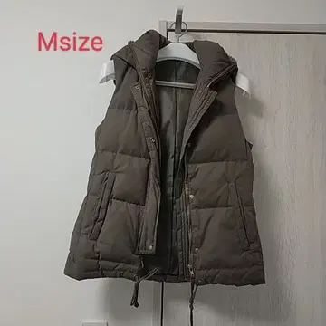 다운 베스트 다운 50% 페더 50% 카키 M 사이즈