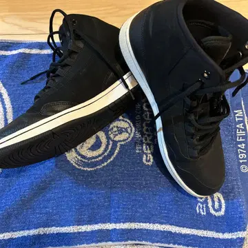 조던 하이컷 스니커즈