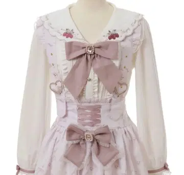 izlisa 스트로베리 자수 세일러 상의