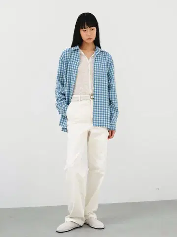 오라리 WASHED FINX CHINO NARROW PANTS 치노 팬츠