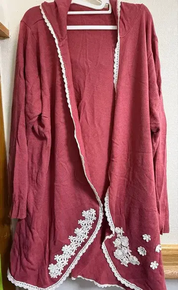 귀여운 레이스 자수 후드 부착 가디건