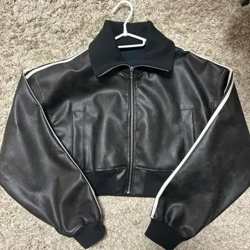 소매 라인 가죽 자켓