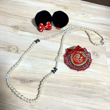미니 마우스 빨간색 체크 스쿨풍 브로치 D24 미키 펄 목걸이