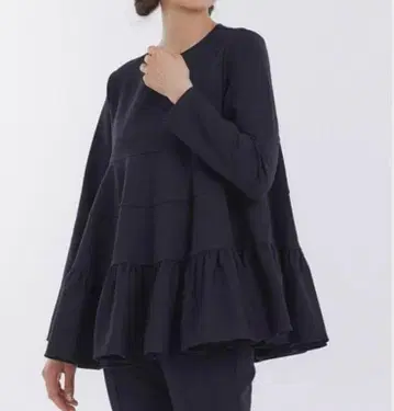 새상품급 yori 요리 누쿠누쿠 티어드 프릴 블라우스 36