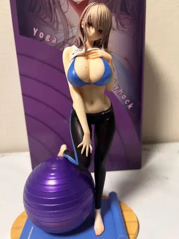 트레이닝 여자 아오이 1/6 스케일 피규어