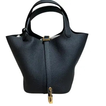 새상품급 고급 여성용 핸드백 블랙