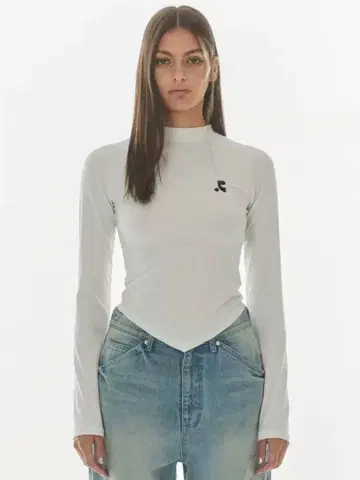 새상품 한국 Rest & Recreation 긴팔 상의 화이트