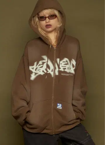 SEQUENZ 브라운 후드티