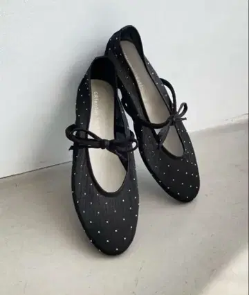 2025 가을/겨울 신상 멜리 제인 큐빅 x 리본 시어 펌프스