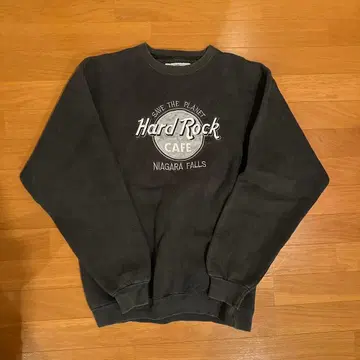 [ 레어 ] Hard Rock Cafe 맨투맨 하드 록 블랙 실버