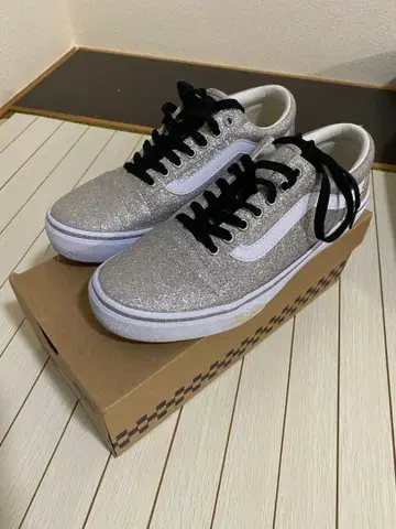 반스 올드스쿨 스니커즈