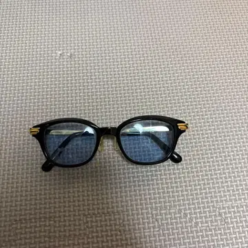 클래식 스타일 블랙 안경