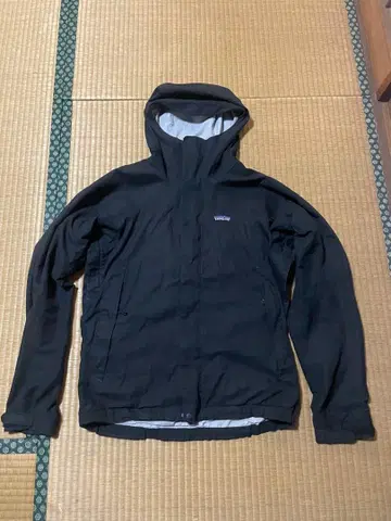 Patagonia 스톰 자켓 S 사이즈