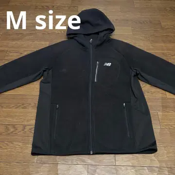 뉴발란스 플리스 자켓 블랙