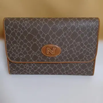 컨디션 최상 NINA RICCI 지라프 패턴 클러치 백