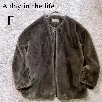 [ A Day in the life ] 퍼 블루종 집업 그레이