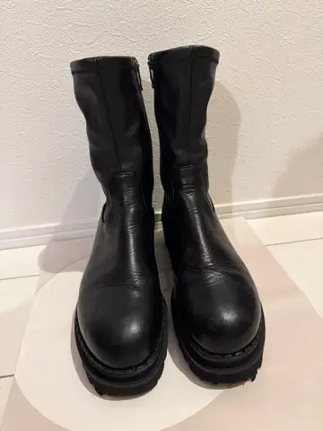 다이애나 블랙 가죽 통굽 지퍼 숏부츠