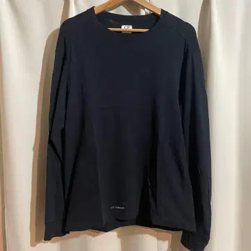 C.P. Company 블랙 긴팔T셔츠