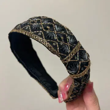 라 마죠리나 머리띠