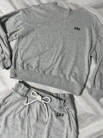 GAP 셋업 트레이닝 스커트