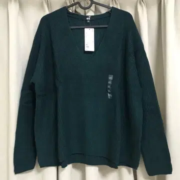 유니클로 여성용 오버 사이즈 캐시미어 스웨터 니트