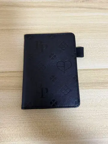 blackpink 신주쿠 팝업 POPUP 여권 케이스