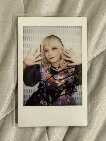 미야노 시즈카 친필 사인 폴라로이드