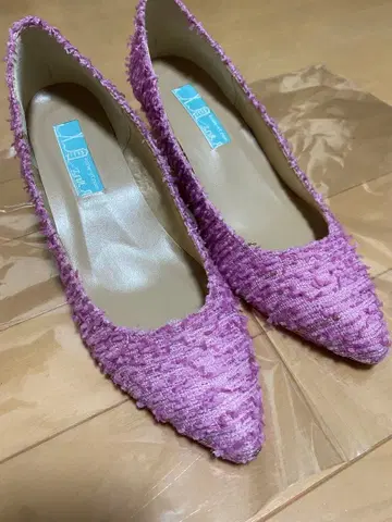 고베 양복점 트위드 펌프스