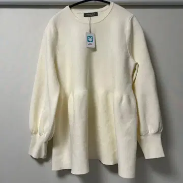 새상품 UNITED ARROWS 유나이티드 애로우즈 긴팔 스웨터 페플럼