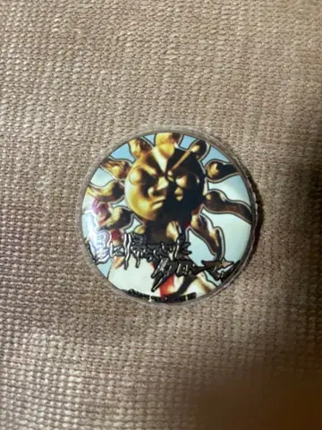 타로맨 별로 돌아갔던 타로맨 트레이딩 메탈릭 캔뱃지