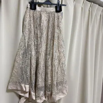 택 포함 미사용 새상품 리엔다 스커트