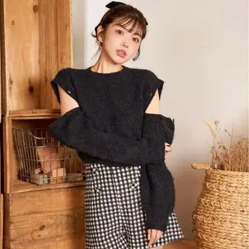 darich 루즈 숄더 니트탑