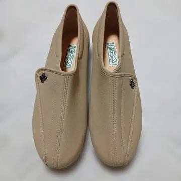 미사용 ASAHI 쾌보주의 간호화 25.0cm 3E