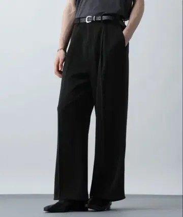 새상품 L 사이즈 블랙 TOROMI 와이드 팬츠 HARE 하레 슬랙스