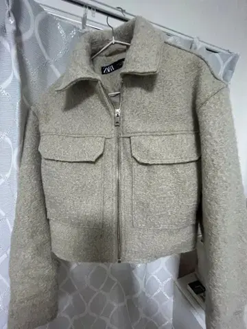 ZARA 베이지 부클레 크롭 자켓 아우터 xs