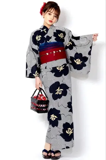 모던 스트라이프 플라워 유카타 세트 유카타 오비 일본 나막신 3종 세트